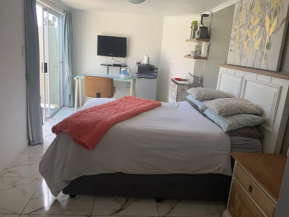 Quiet Corner Private Sanctuary Daire Cape Town