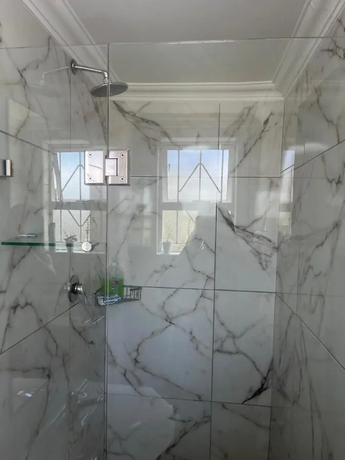 Quiet Corner Private Sanctuary Daire Cape Town